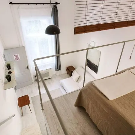 Cozy Vacation Studio Relax Close Apartment Budapest
