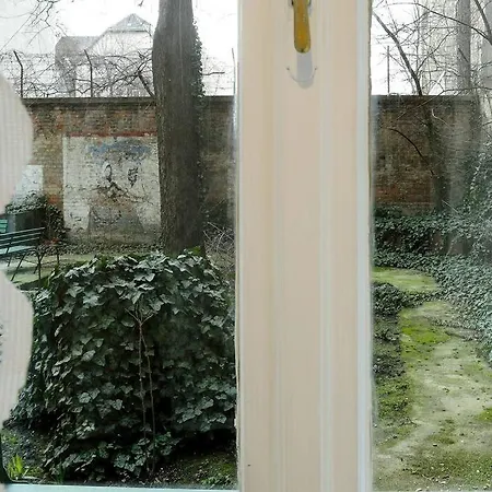 Cozy Vacation Studio Relax Close Apartment Budapest
